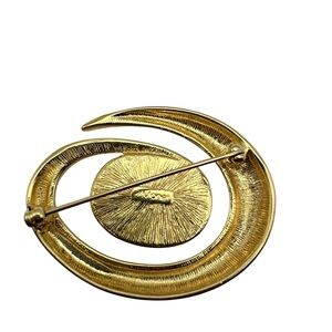 Elegant Monet Gold Brooch